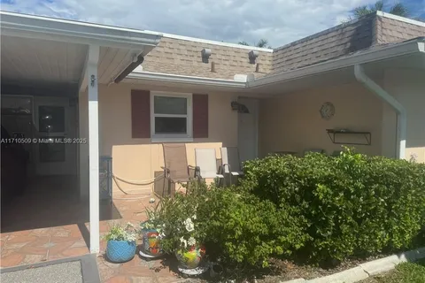 524 Pangola Dr # 524, Fort Myers FL 33903