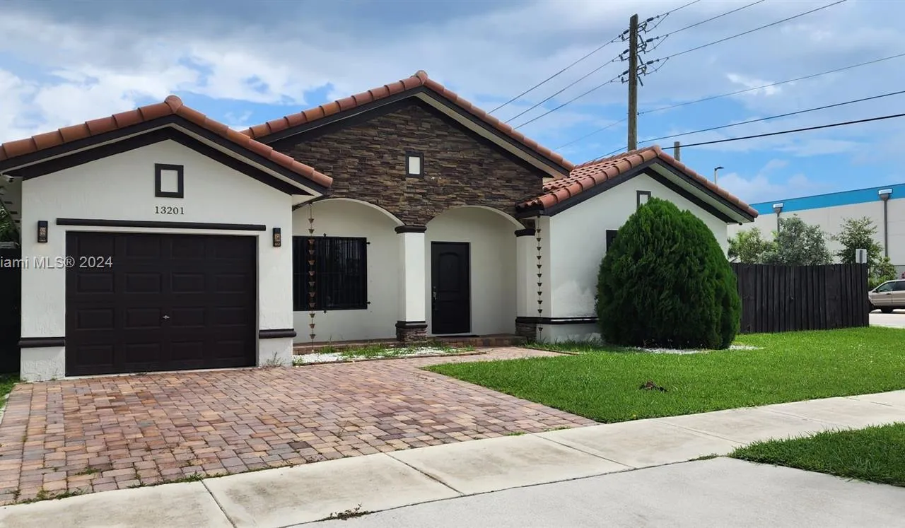 13201 SW 274th Ter, Homestead FL 33032