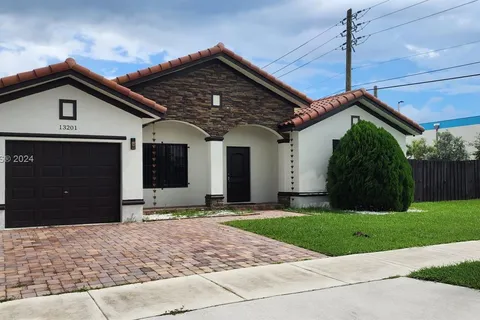 13201 SW 274th Ter, Homestead FL 33032