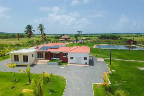 Las Lagunas de Nisibon Alta Gracia Punta Cana, Dominican Republic, VA 23000