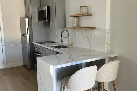 1129 NE 111th street # 1, Biscayne Park FL 33161