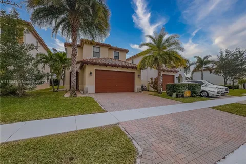 9088 SW 35th St, Miramar FL 33025