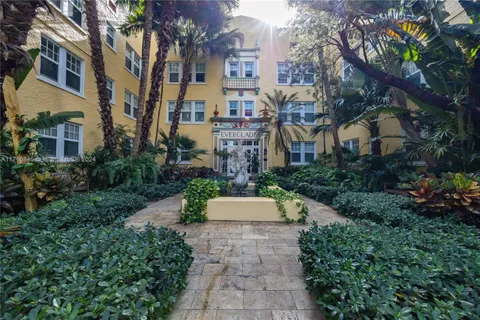 536 14th St # 309, Miami Beach FL 33139