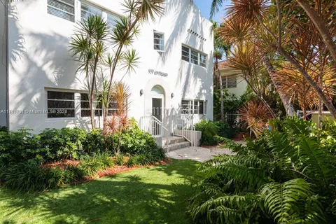 929 Michigan Ave # 2, Miami Beach FL 33139