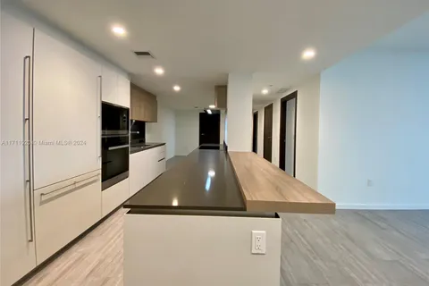 1000 Brickell Plz # 4406, Miami FL 33131