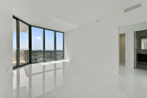 851 NE 1st Ave # 4308, Miami FL 33132