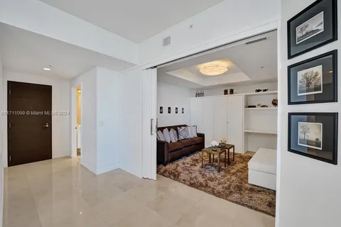 17301 Biscayne Blvd # 2008, North Miami Beach FL 33160