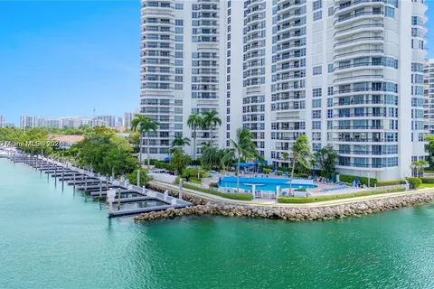 3530 Mystic Pointe Dr # 2904, Aventura FL 33180