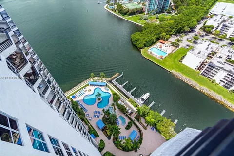 3530 Mystic Pointe Dr # 2904, Aventura FL 33180