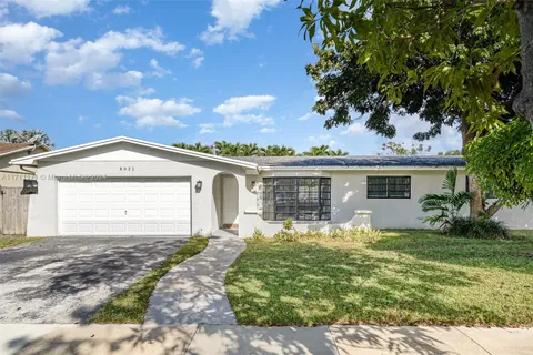 8031 SW 197th Ter, Cutler Bay FL 33189