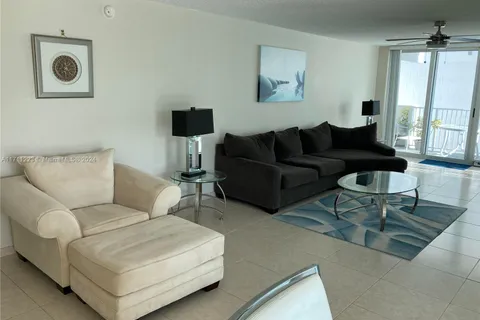 1360 S Ocean Blvd # 304, Pompano Beach FL 33062