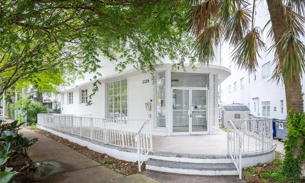 2129 Washington Ave # 106, Miami Beach FL 33139