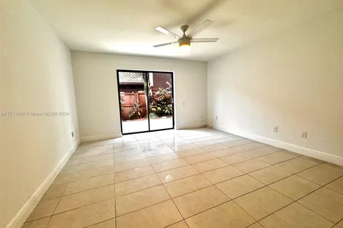 6405 SW 116th Pl, Miami FL 33173