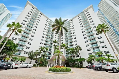 3001 S Ocean Dr # 1639, Hollywood FL 33019