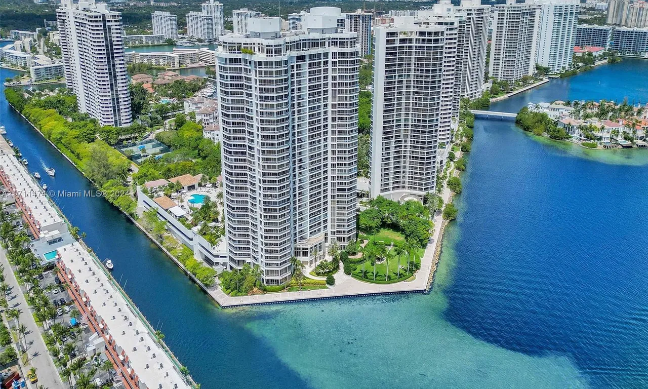 2600 Island Blvd # 1201, Aventura FL 33160