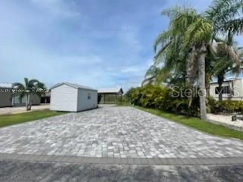 3925 SW 6th Gln #142, Okeechobee FL 34974