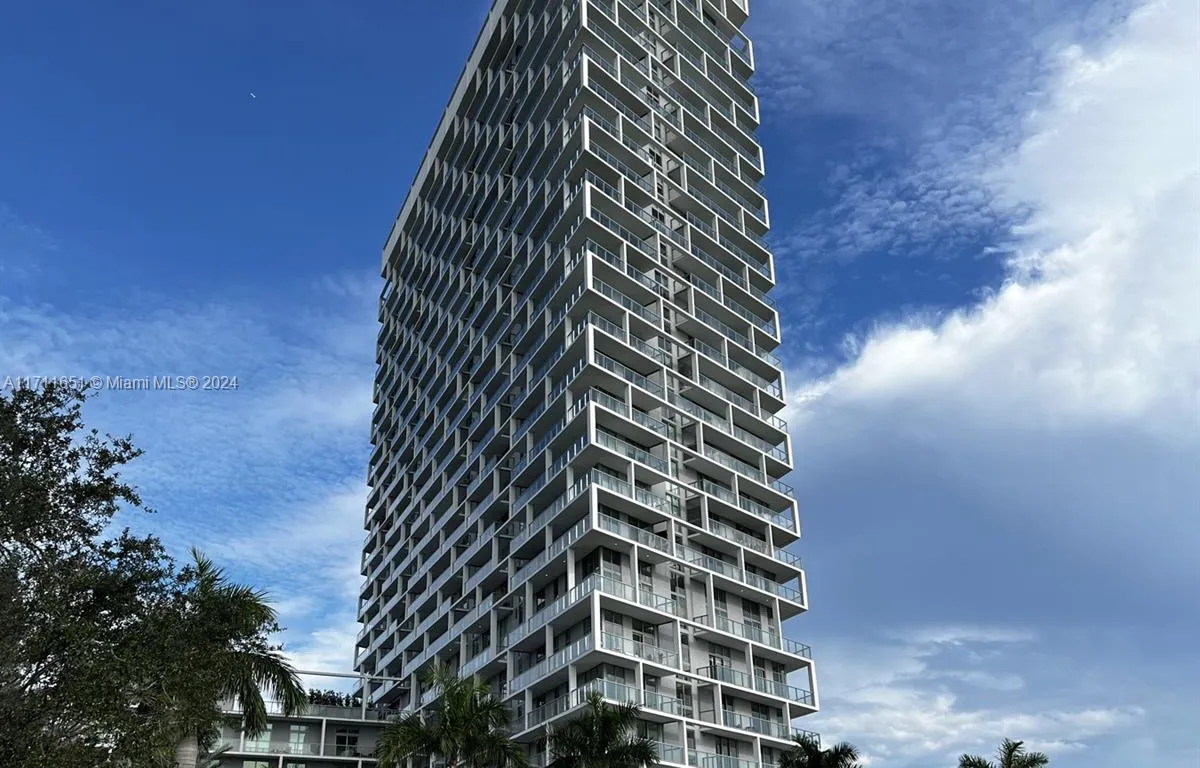 2000 Metropica Way # 1510, Sunrise FL 33323