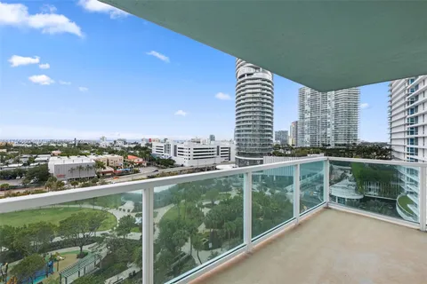 650 West Ave # 1102, Miami Beach FL 33139