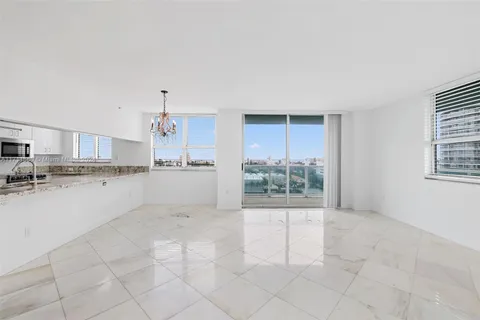 650 West Ave # 1102, Miami Beach FL 33139