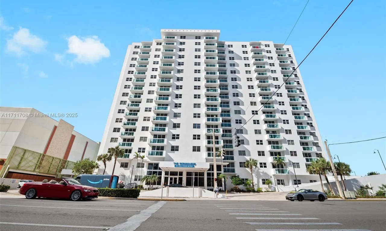 3000 S Ocean Dr # 1408, Hollywood FL 33019