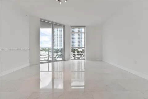 17301 Biscayne Blvd # 305, North Miami Beach FL 33160