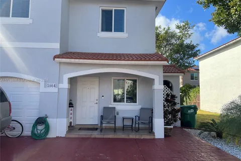 5984 SW 162nd Pl, Miami FL 33193