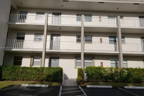 8350 Sunrise Lakes Blvd # 202, Sunrise FL 33322