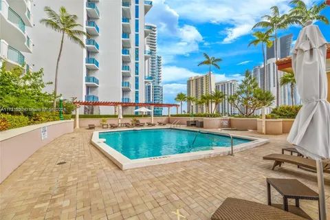 17555 Atlantic Blvd # 1208, Sunny Isles Beach FL 33160