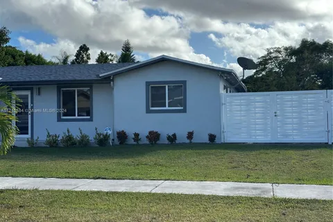 14310 SW 289th St, Homestead FL 33033