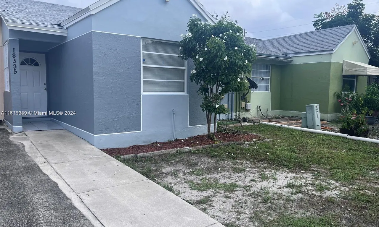 18335 NW 44th Pl # 18335, Miami Gardens FL 33055