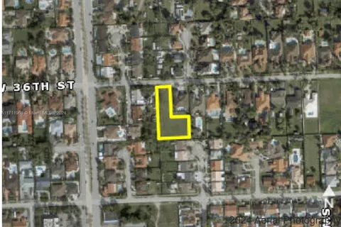 13600 SW 36th St, Miami FL 33175