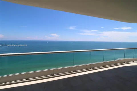 16047 Collins Ave # 2403, Sunny Isles Beach FL 33160