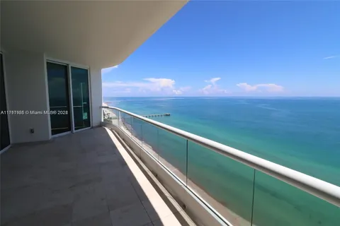 16047 Collins Ave # 2403, Sunny Isles Beach FL 33160