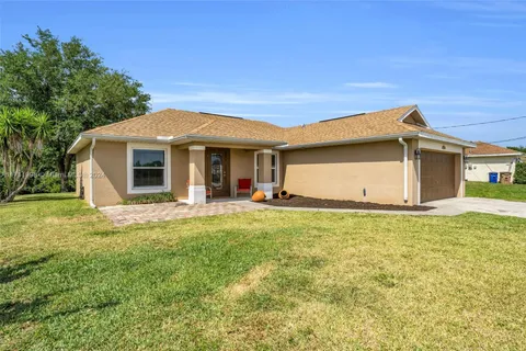 2545 Sunniland Blvd, Lehigh Acres FL 33971