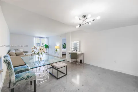 1020 Meridian Ave # 816, Miami Beach FL 33139