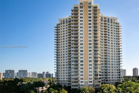 19501 W Country Club Dr # 912, Aventura FL 33180