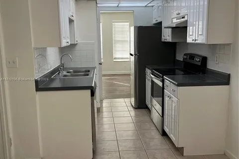 680 Tennis Club Dr # 309, Fort Lauderdale FL 33311