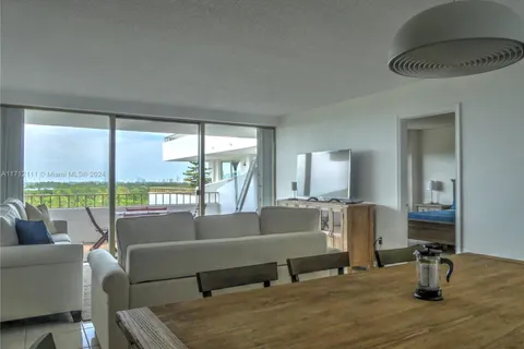 155 Ocean Lane Dr # 1006, Key Biscayne FL 33149