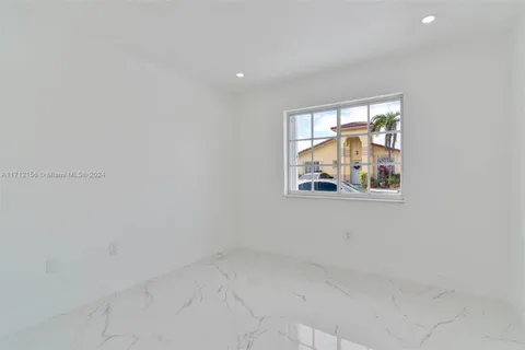 7001 W 35th Ave # 225, Hialeah FL 33018