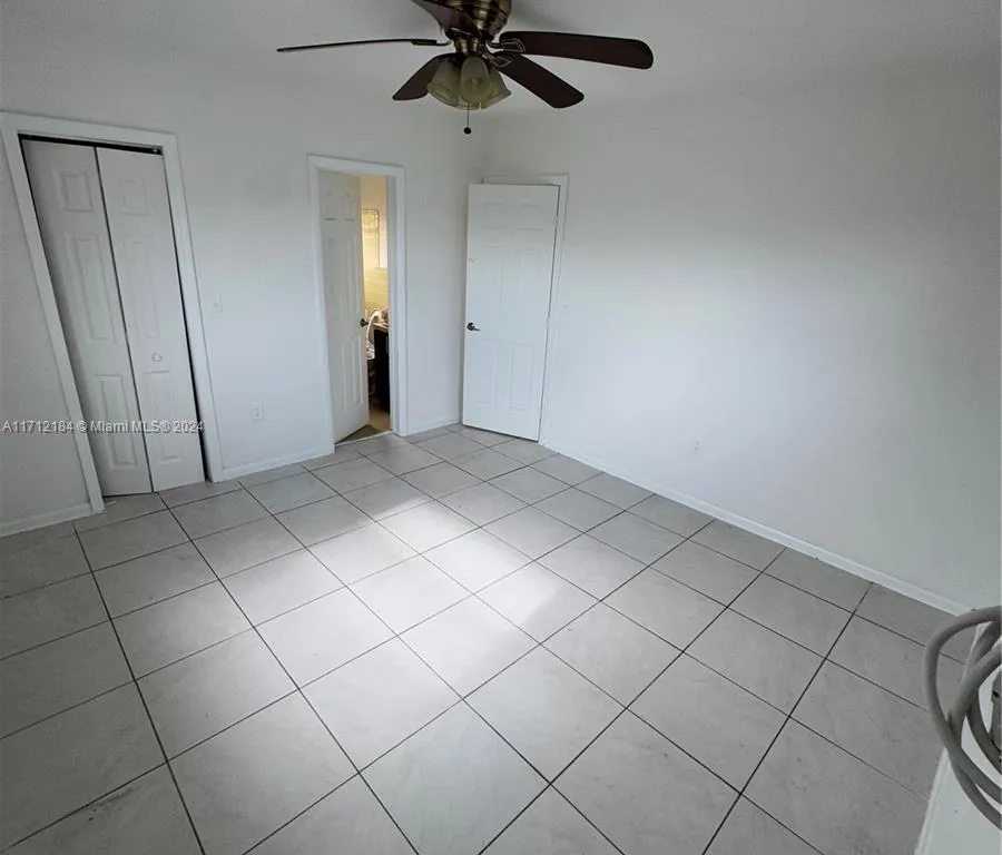 1440 W 29th St # 7, Hialeah FL 33012