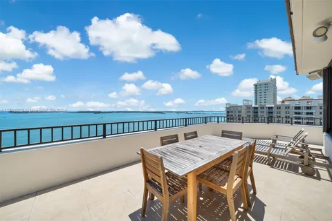 520 Brickell Key Drive, Miami FL 33131