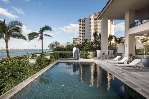 7012 Fisher Island Dr # 7012, Miami Beach FL 33109