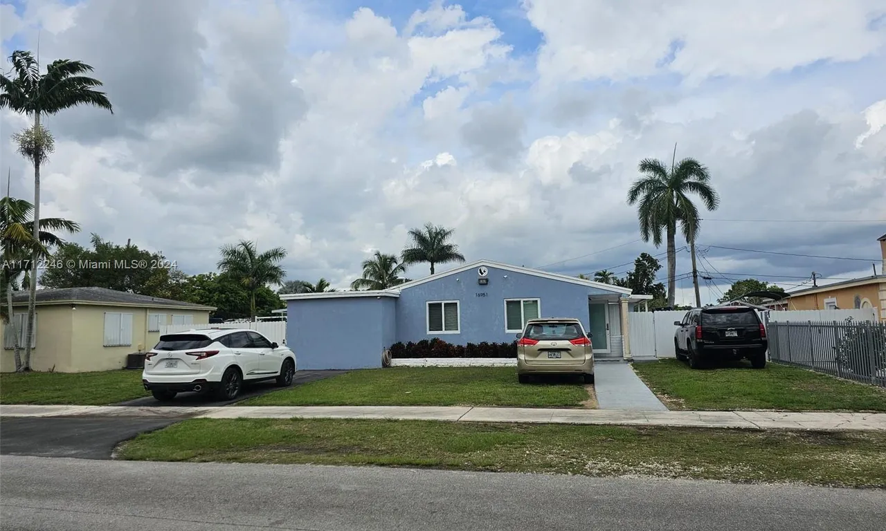 16951 SW 303rd St, Homestead FL 33030