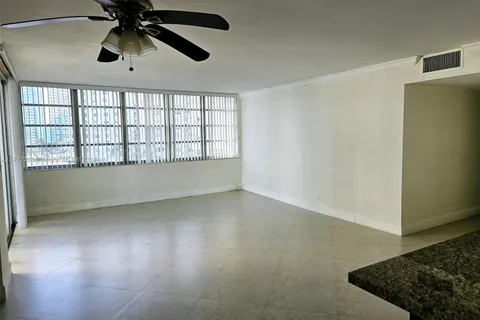 1817 S Ocean Dr # 528, Hallandale Beach FL 33009