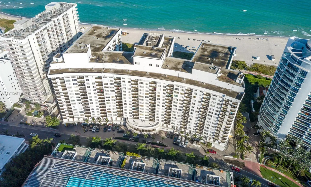 6039 Collins Ave # 1134, Miami Beach FL 33140