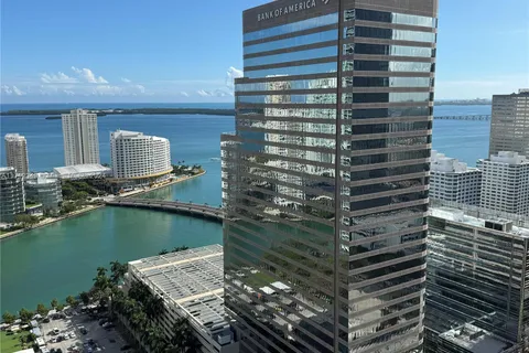 500 Brickell Ave # 3704, Miami FL 33131