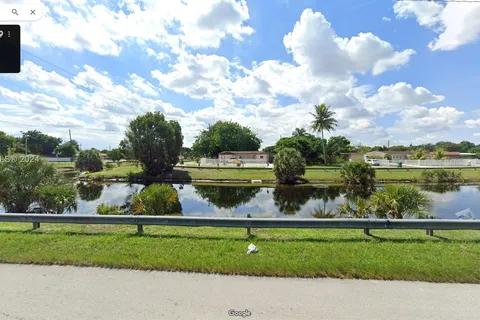 17925 NW 42nd Ct, Miami Gardens FL 33055