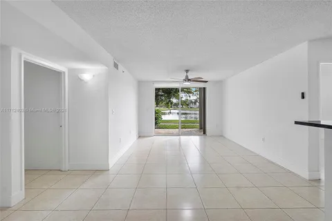 4440 NW 107th Ave # 7, Doral FL 33178