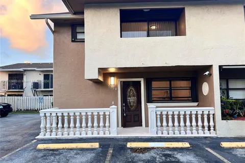 5350 W 26th Ave # 118, Hialeah FL 33016