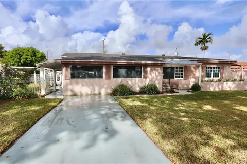 2155 NE 171st St, North Miami Beach FL 33162